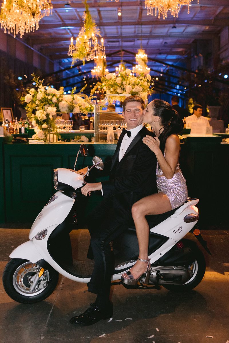 Candid wedding moment captured by Marco Wang