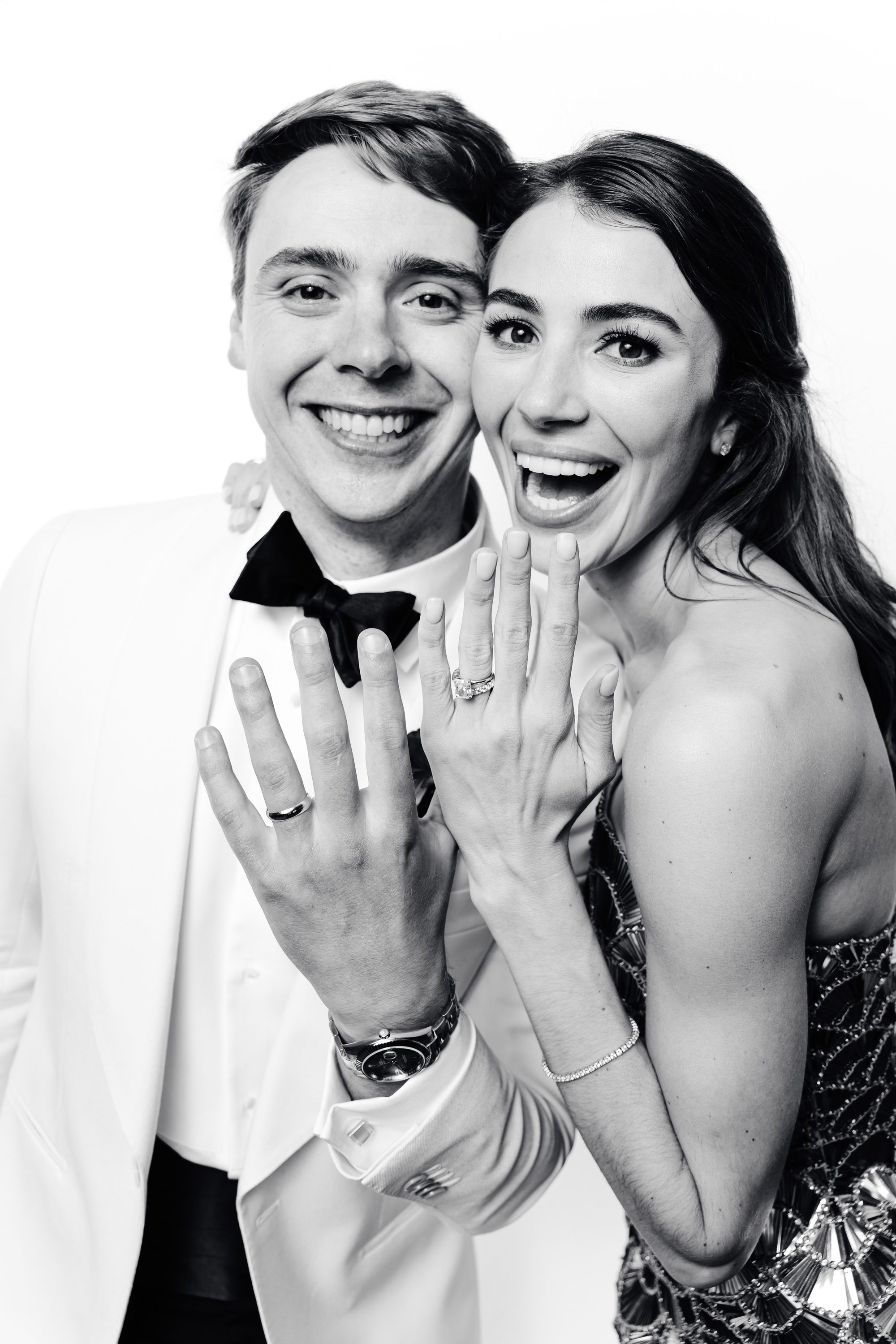 Camarawong portrait booth couple embrace at Houstonian Hotel Houston